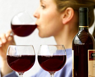 Wie oft trinken Sie Alkohol?